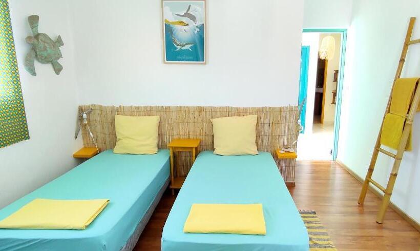 هاستل ô Passage   Kaz Auberge