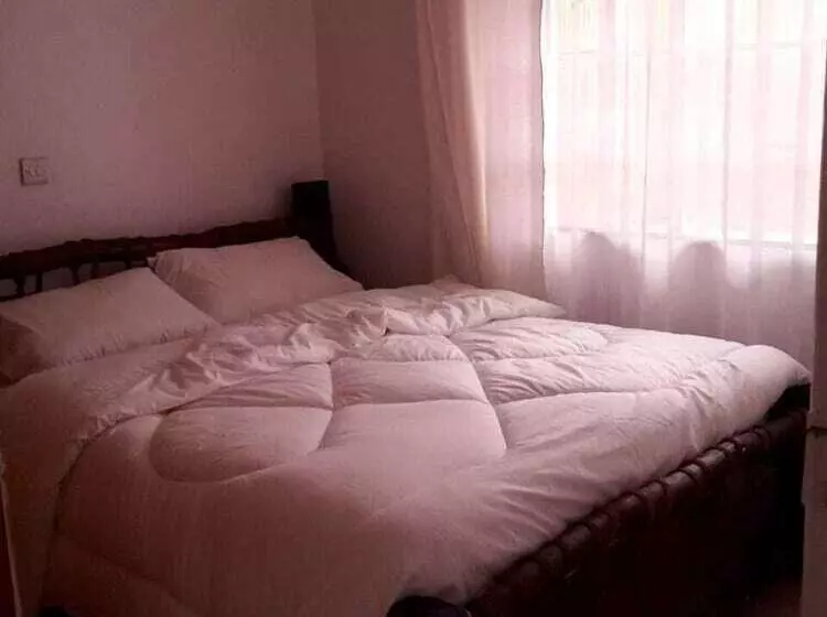 تختخواب و صبحانه Maurica Homes