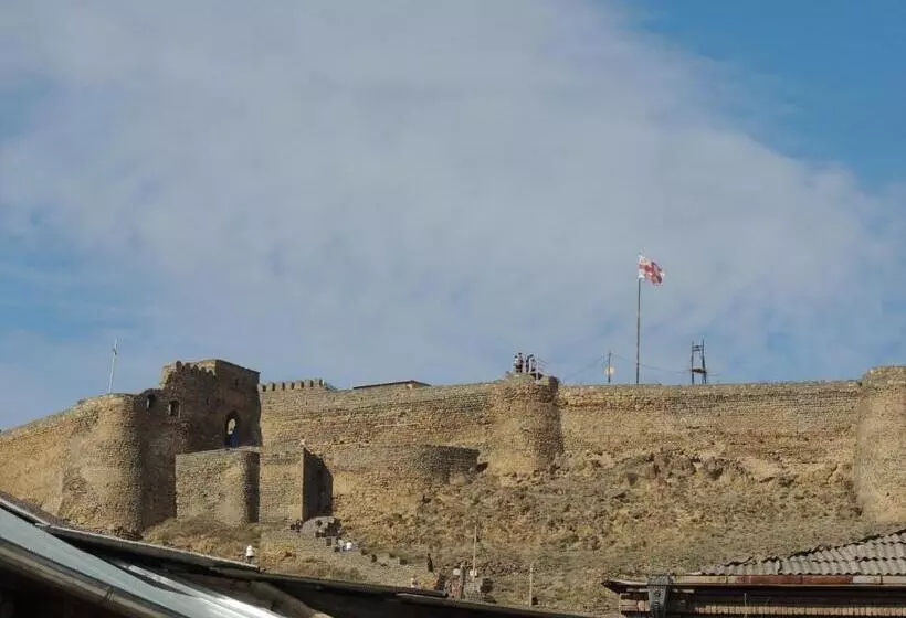تختخواب و صبحانه Old Town