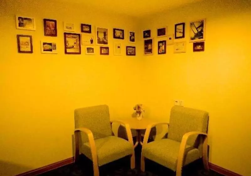 Hotelli 7 Days Inn Meizhou Jiadeli Branch