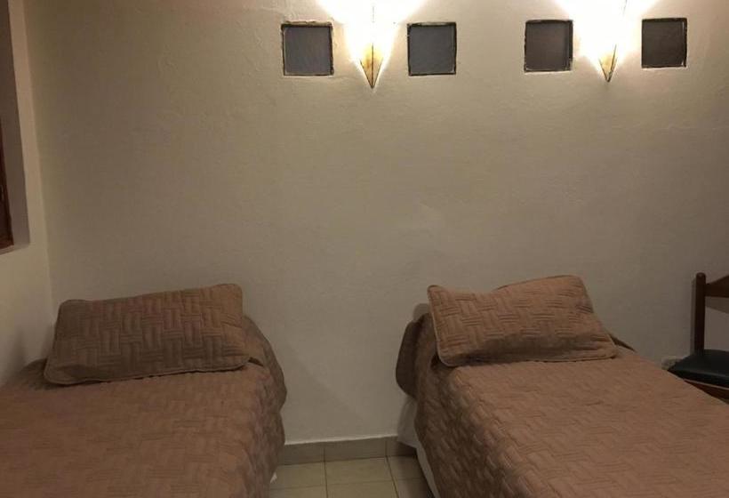 فندق صغير Iconico Jujuy Centro