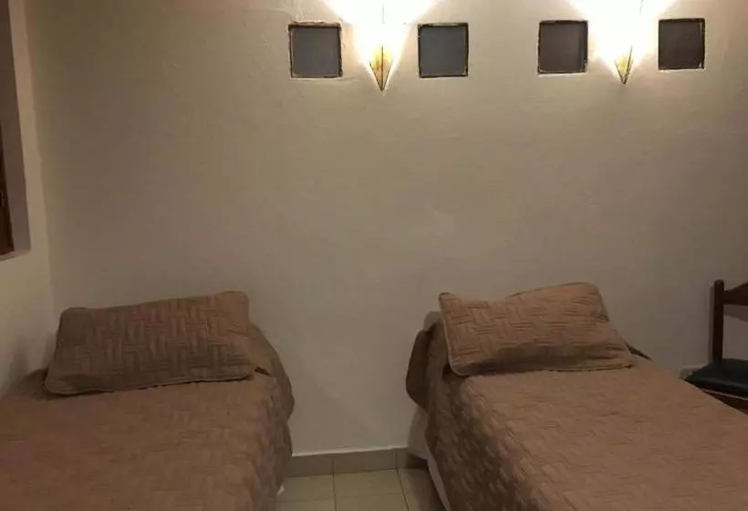 ユースホステル Iconico Jujuy Centro