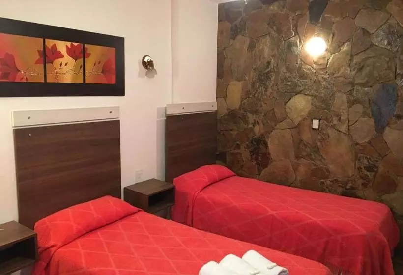 ユースホステル Iconico Jujuy Centro