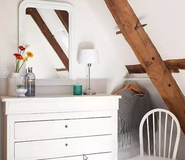 ベッドアンドブレックファースト Chambres Aux Sabots Rouges