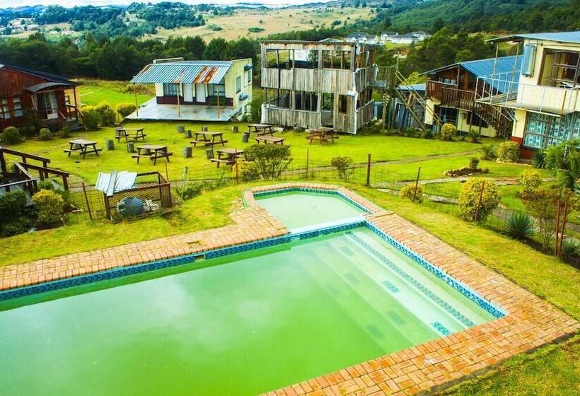 هتل Run N' Fire Garden Court