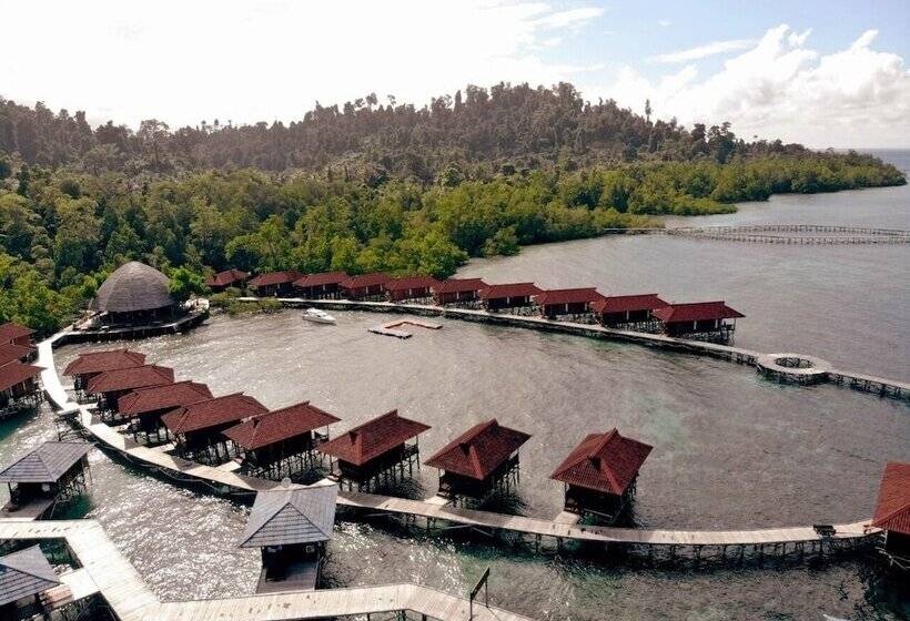 Korpak Villa & Resort Raja Ampat