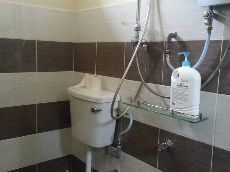 بنسيون Glg Klia Transit House