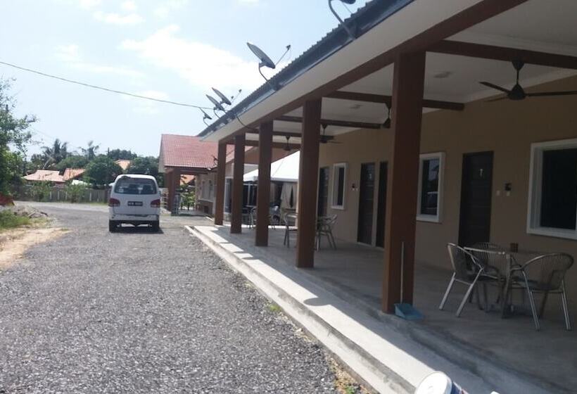 بنسيون Glg Klia Transit House