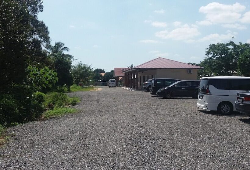 بنسيون Glg Klia Transit House