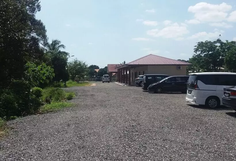 Pension Glg Klia Transit House