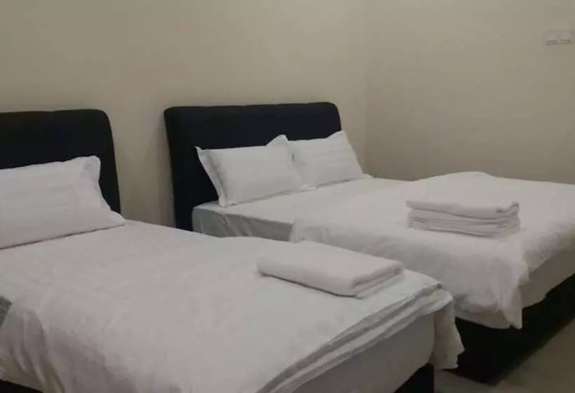 Pension Glg Klia Transit House