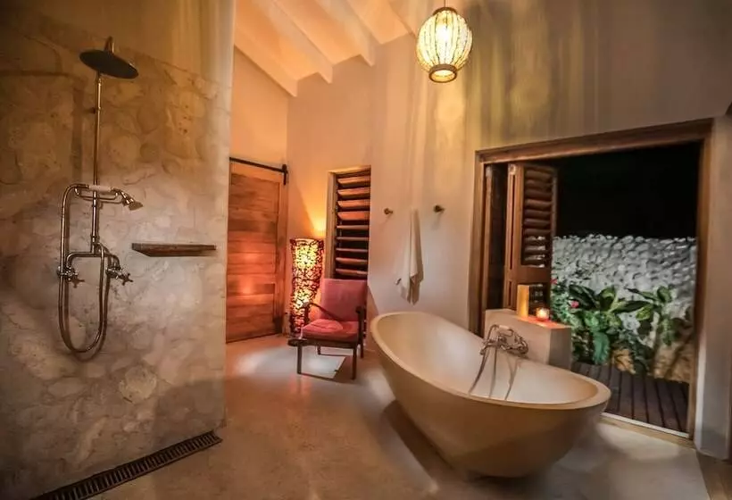 ペンション Nakatumble