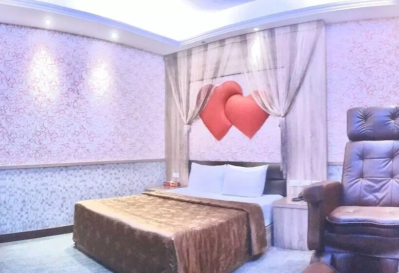 Aamiaismajoitus (B&B) Feng Qing Motel