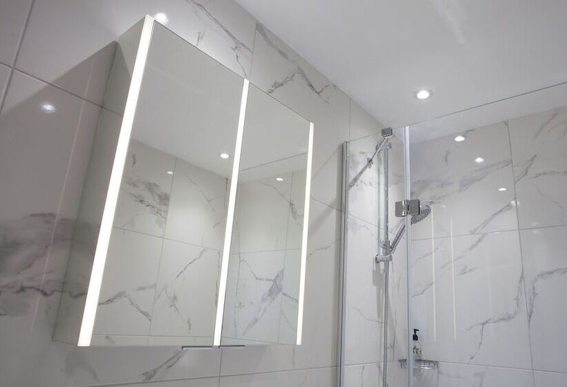 Staines City Centre By Charles Hope