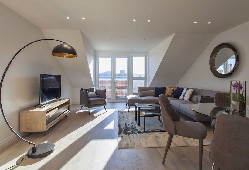 Staines City Centre By Charles Hope