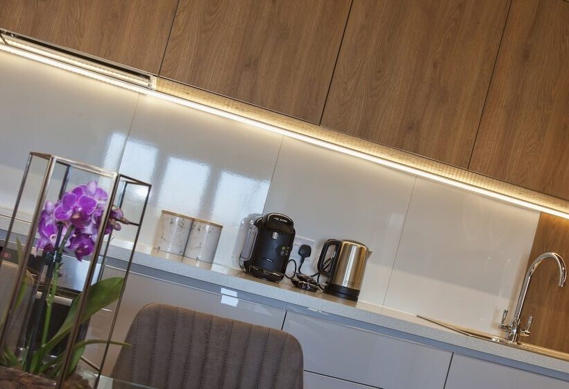 Staines City Centre By Charles Hope