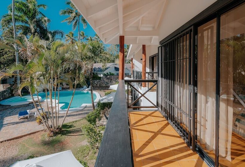 Condo Hotel Playa Las Ballenas