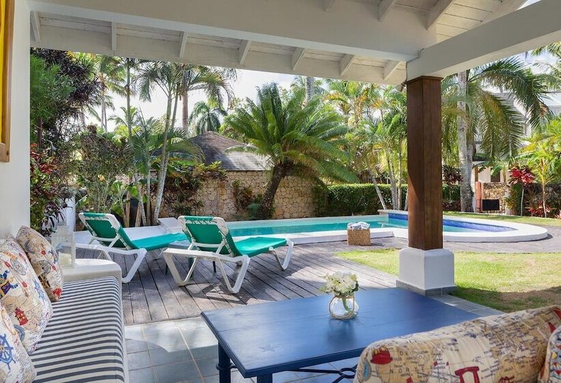 Condo Hotel Playa Las Ballenas