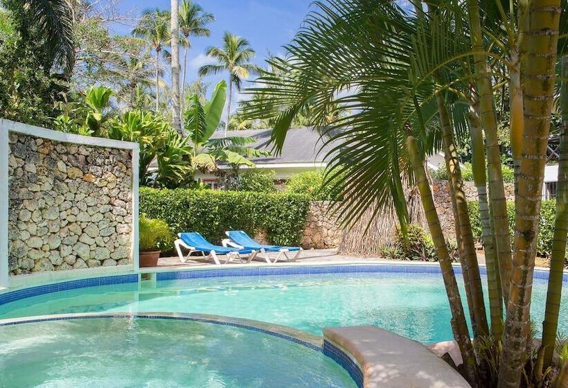 Condo Hotel Playa Las Ballenas