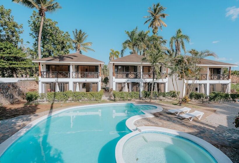 Condo Hotel Playa Las Ballenas