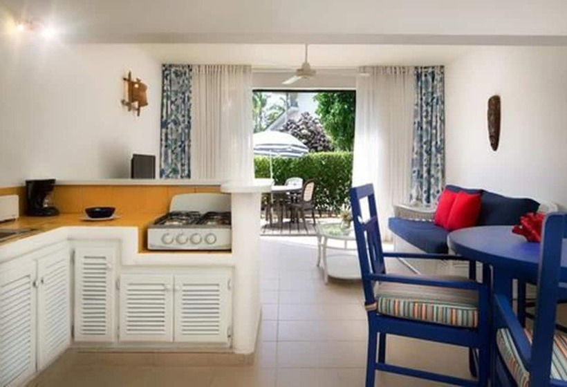 Condo Hotel Playa Las Ballenas