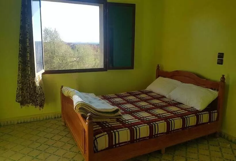 مسافرخانه Auberge Restaurant La Gazelle Du Sud