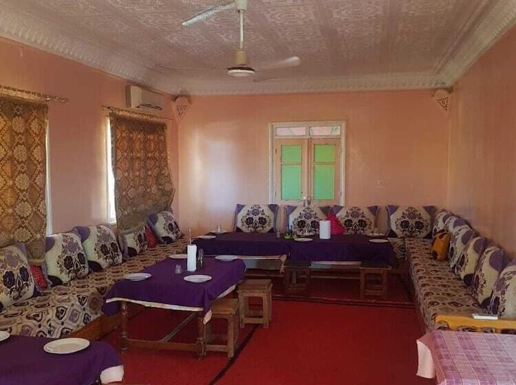 مسافرخانه Auberge Restaurant La Gazelle Du Sud