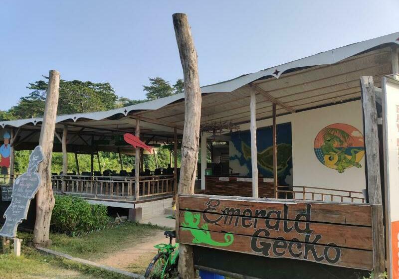 Otel Emerald Gecko Resorthavelock Island