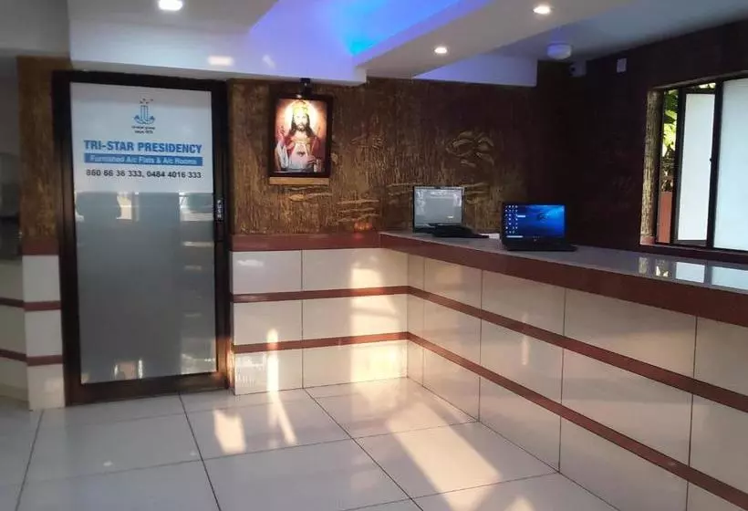Hotelli Tristar Presidency Cochin
