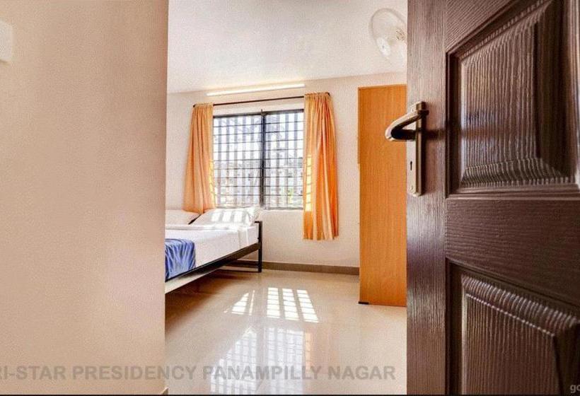 호텔 Tristar Presidency Cochin