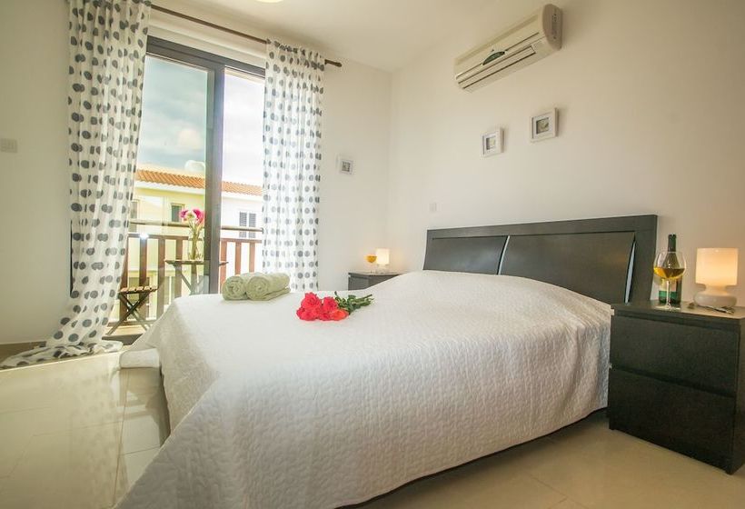 Kapparis Summer Breeze Villa