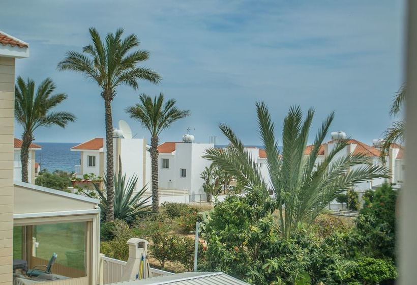 Kapparis Summer Breeze Villa