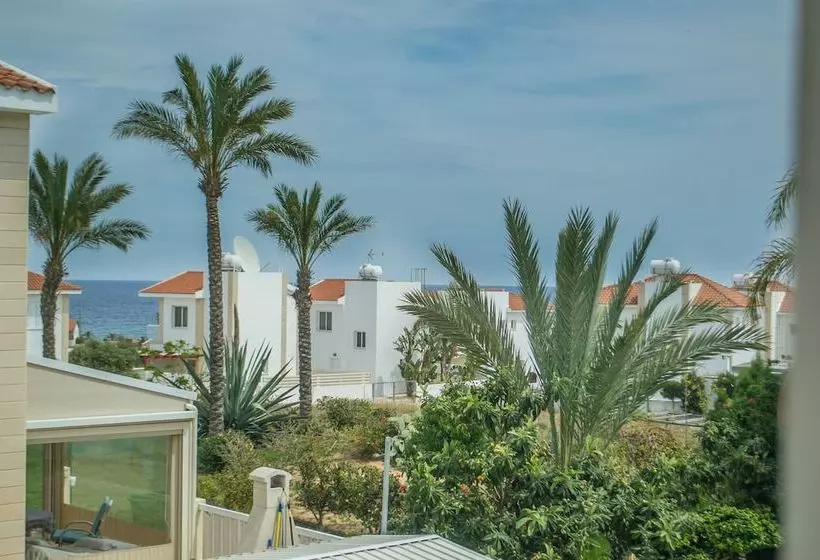 Kapparis Summer Breeze Villa