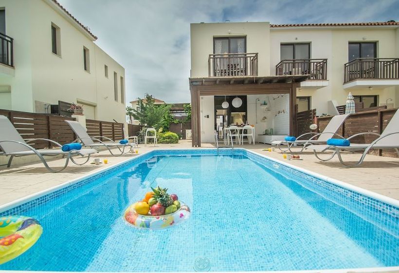 Kapparis Summer Breeze Villa