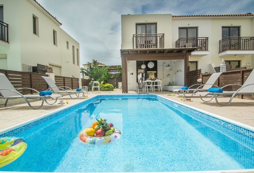 Kapparis Summer Breeze Villa