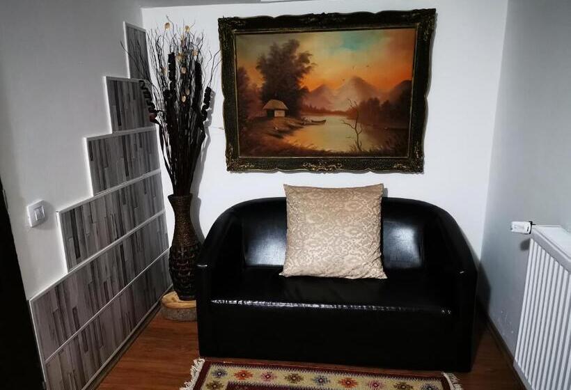 פנסיון Casa De Vacanta Predeal