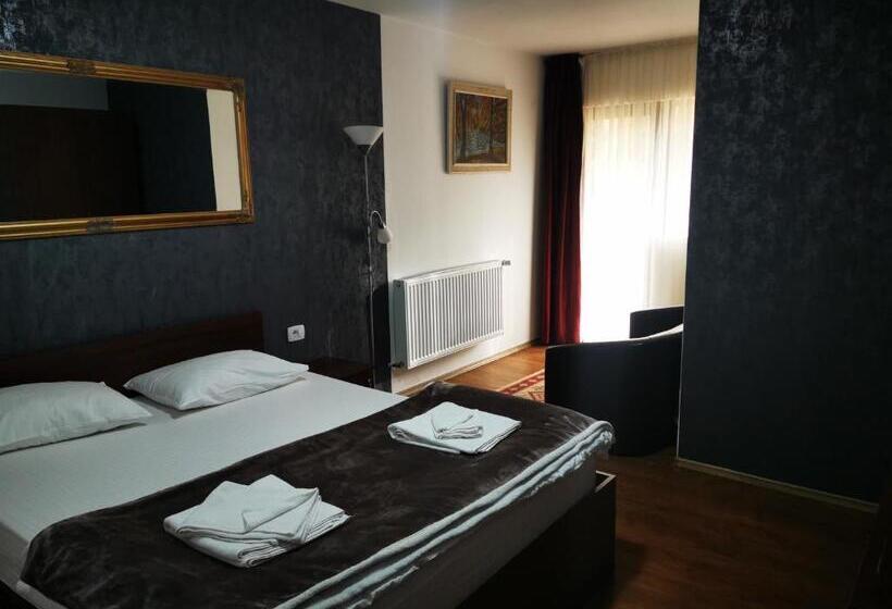 פנסיון Casa De Vacanta Predeal