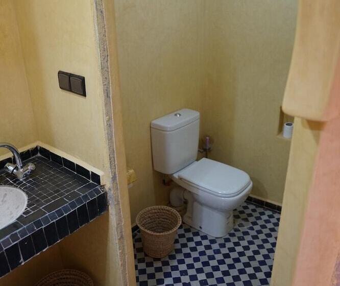 بنسيون Chez Family Bidouin Merzouga