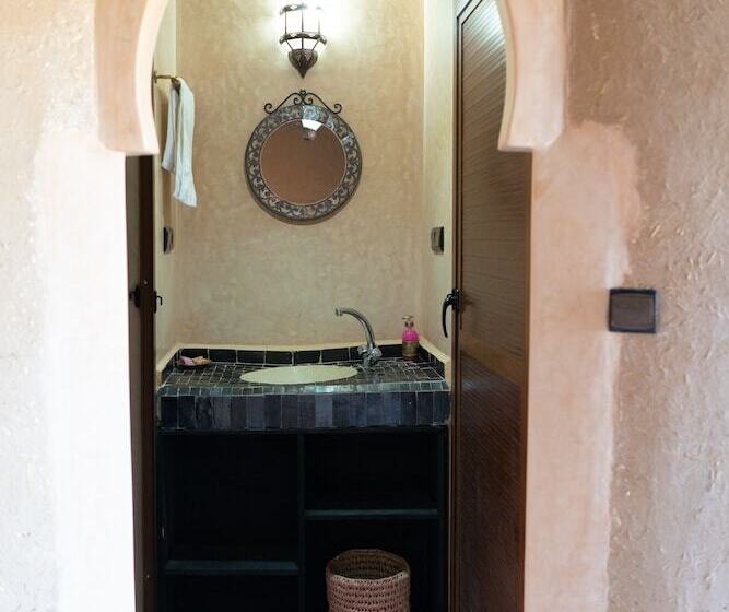 بنسيون Chez Family Bidouin Merzouga