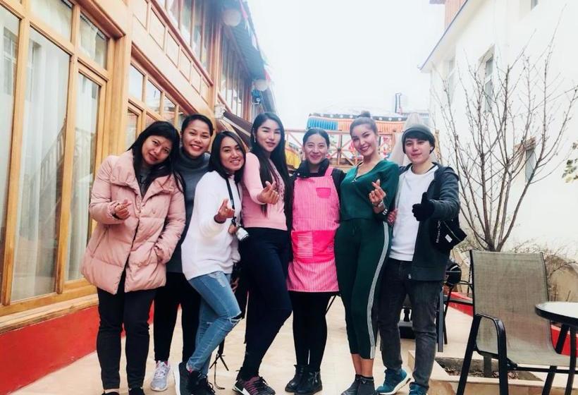 ペンション Shangrila Namcha Bhawa Inn