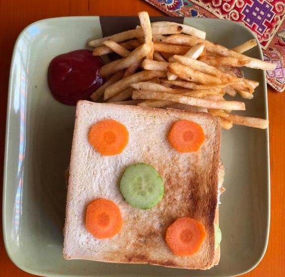 ペンション Shangrila Namcha Bhawa Inn