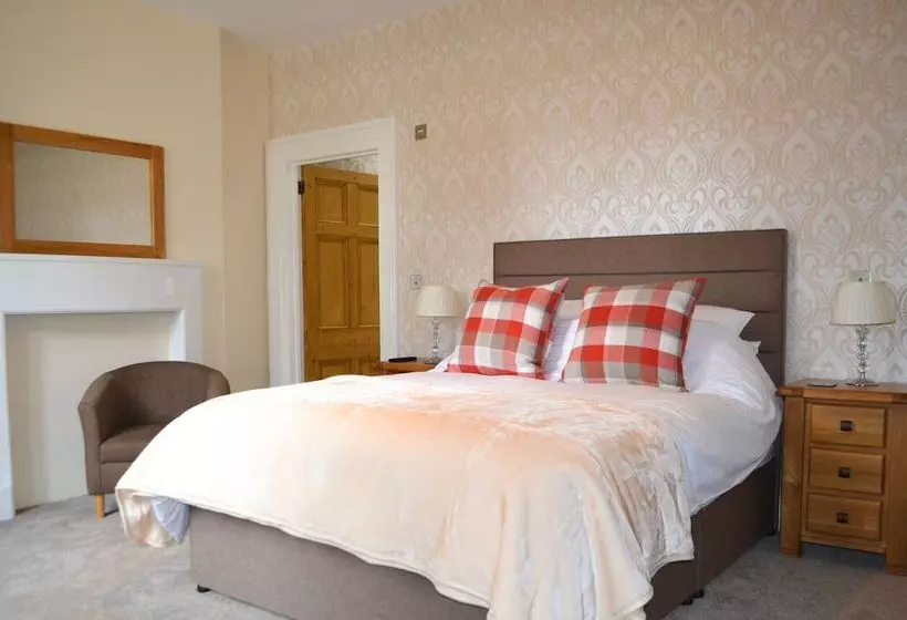 Ware House B&b