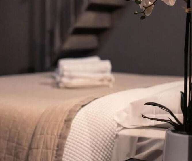 هاستل Palazzo Oliveto