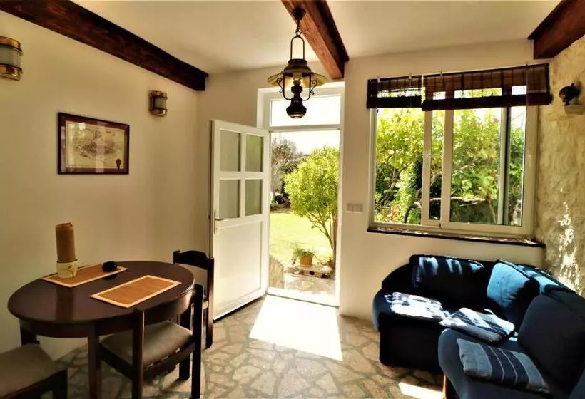 Apartments Vesna