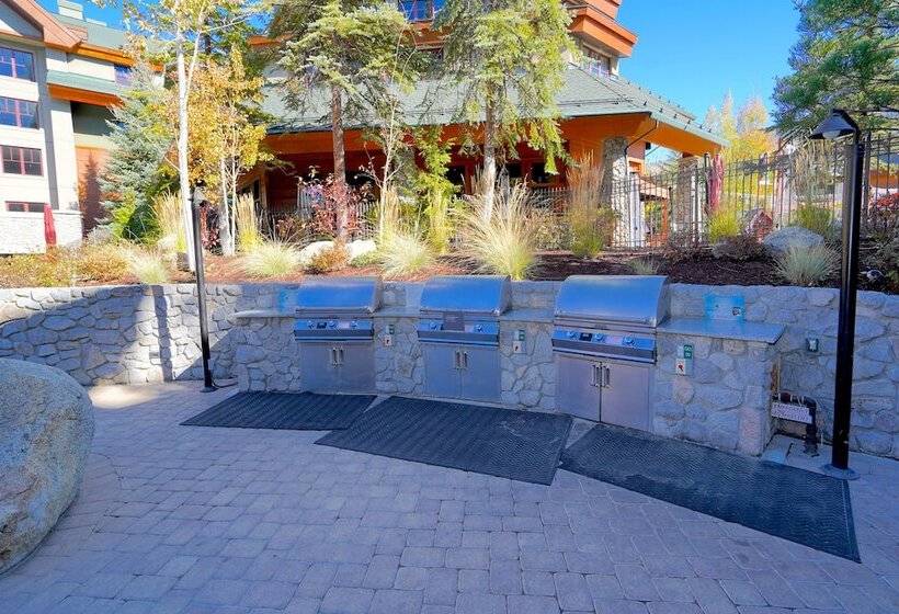 Heavenly Village Condos Grand Residence