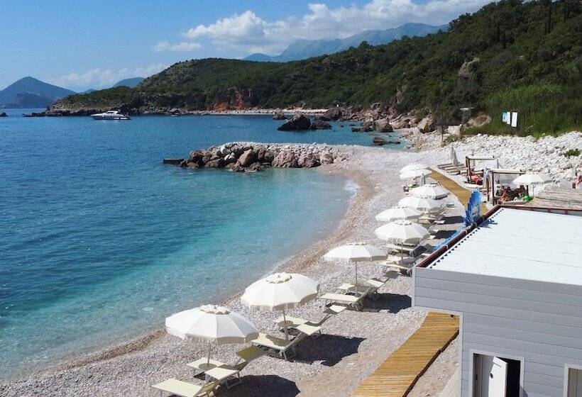 Ananti Resort, Residences & Beach Club by The Leading Hotels Of The World