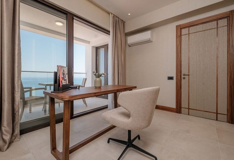 Ananti Resort, Residences & Beach Club by The Leading Hotels Of The World