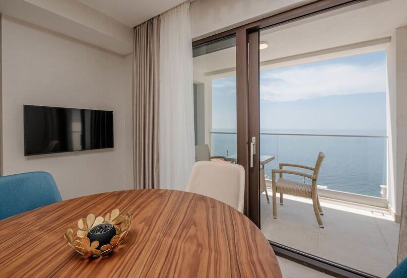 Ananti Resort, Residences & Beach Club by The Leading Hotels Of The World