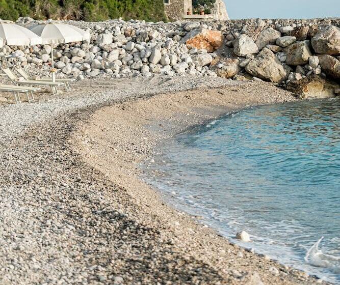 Ananti Resort, Residences & Beach Club by The Leading Hotels Of The World