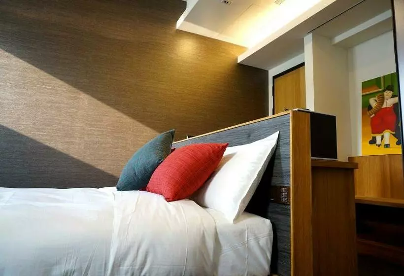 هتل Eg Hostel